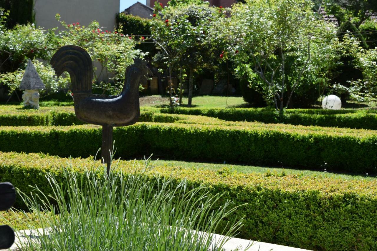L'Intemporelle B&B Le Buisson-de-Cadouin Exterior foto